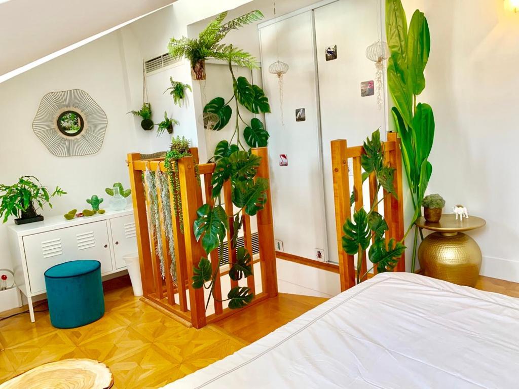 Emma'S Guests House Bed & Breakfast นีซ ภายนอก รูปภาพ